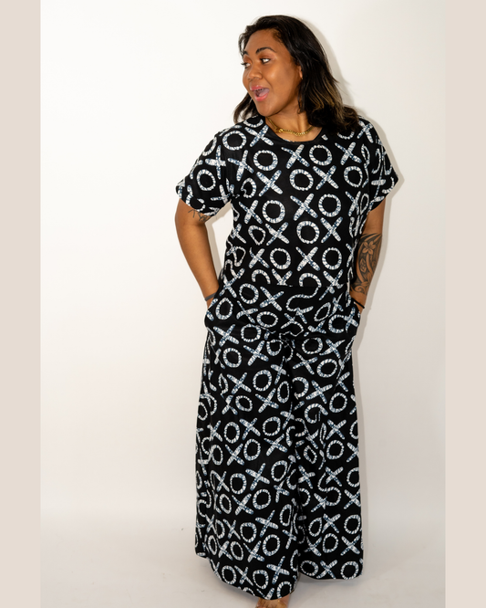 Black & White Matching Set